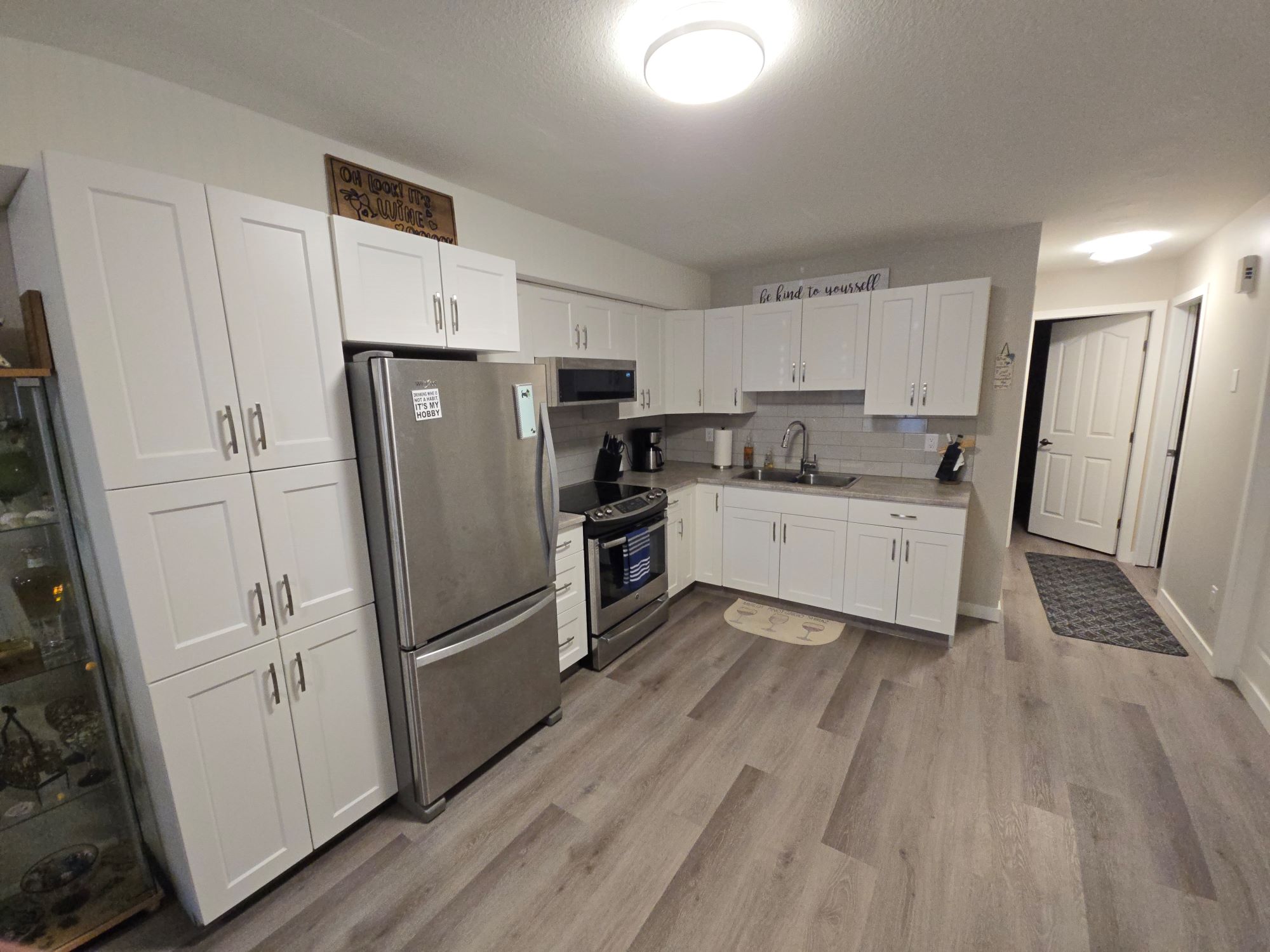 2 Bedrooms Bedrooms, ,1 BathroomBathrooms,Single Family,For Rent,0,1185