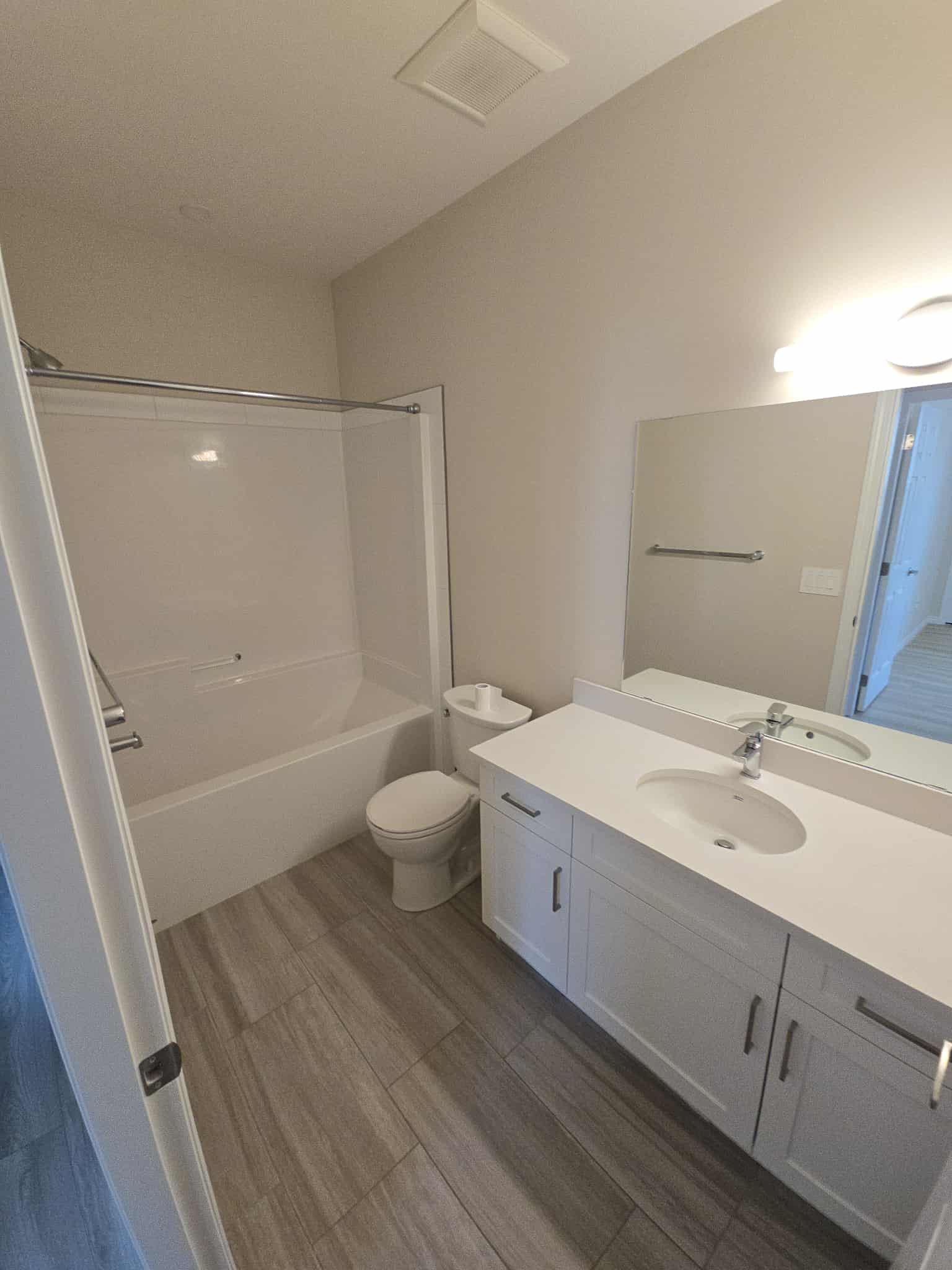 2 Bedrooms Bedrooms, ,2.5 BathroomsBathrooms,Apartment,For Rent,0,1161 2 Bedrooms Bedrooms, ,2.5 BathroomsBathrooms,Apartment,For Rent,0,1161